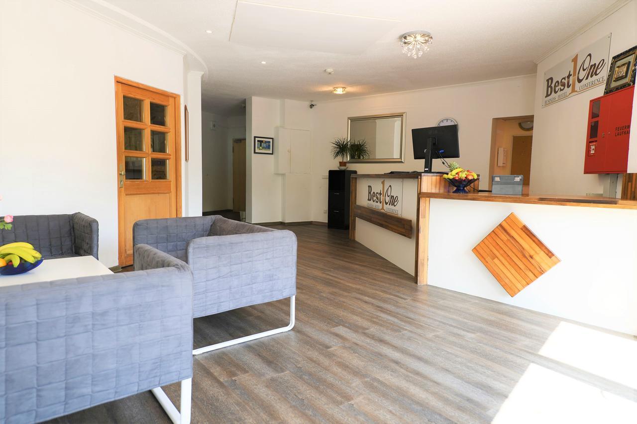 Hotel Best One Rossdorf  Екстериор снимка